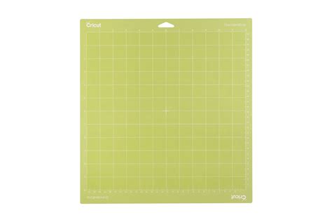 2007793 - Cricut Cutting Mat Standardgrip 12X12; 1 reusable machine mat 30.5 cm x 30.5 cm (12\" x 12\"); Use to cut heavy cardstock, iron-on, vinyl, and more; Formulated for best possible adhesion and longest life; For Cricut Maker® and Cricut Explore® cutting machines